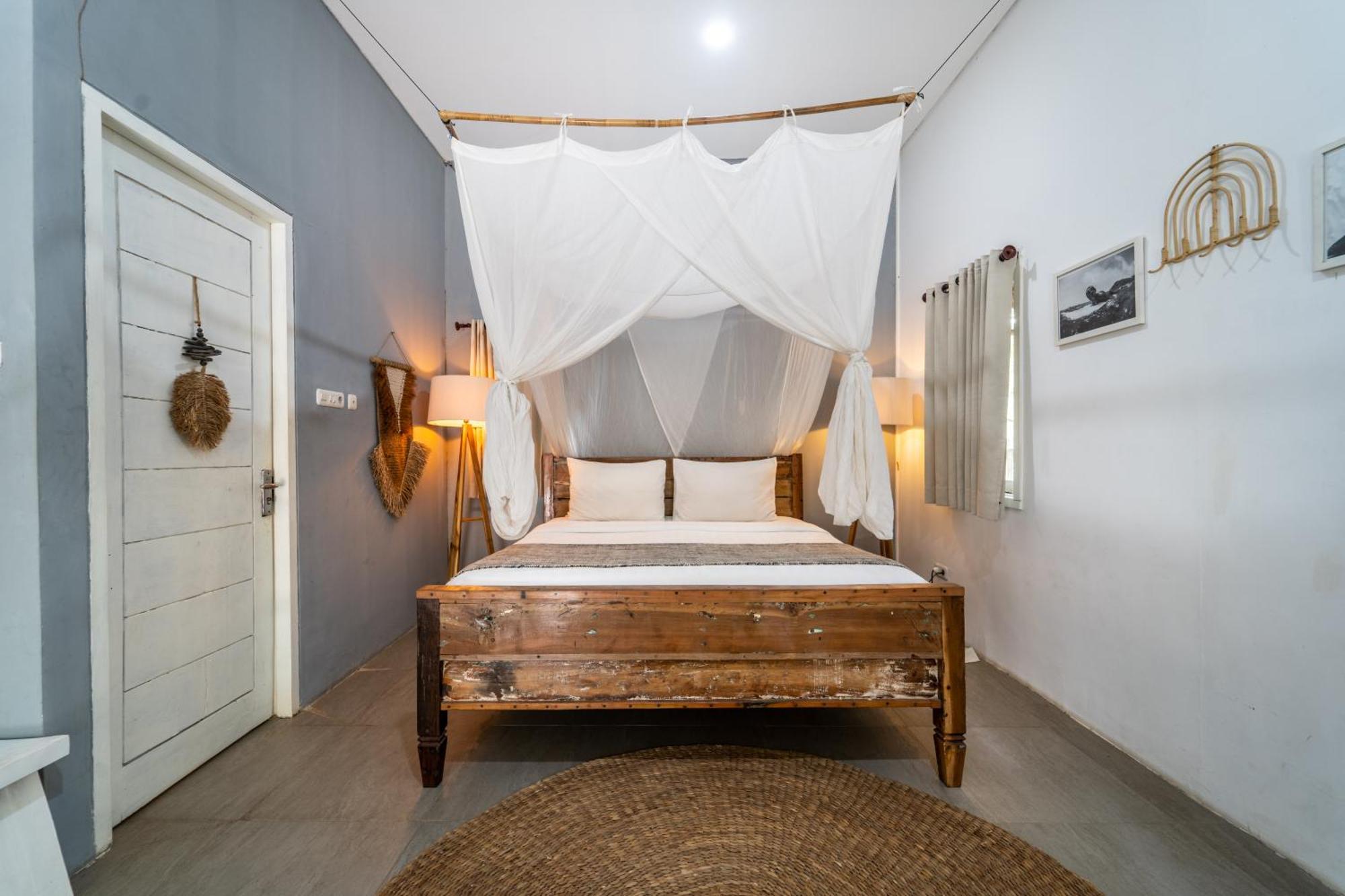 Mowies On The Beach Gili Air Exterior photo